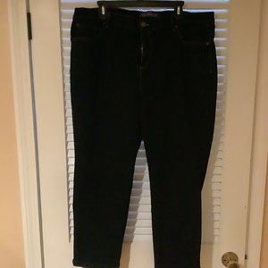 Gloria Vanderbilt Women’s Plus size Jeans BARGAIN